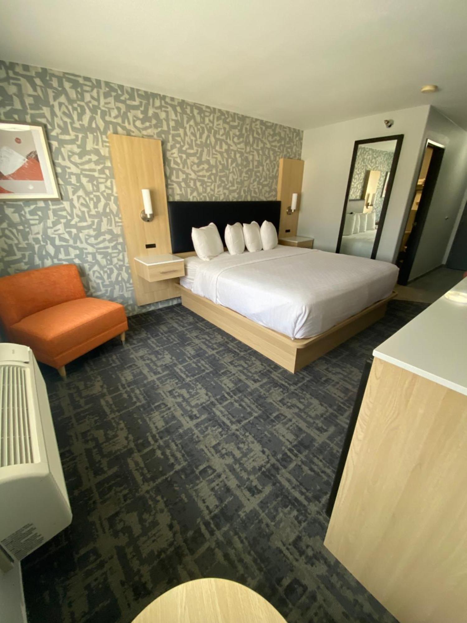 Best Western Montrose Inn エクステリア 写真