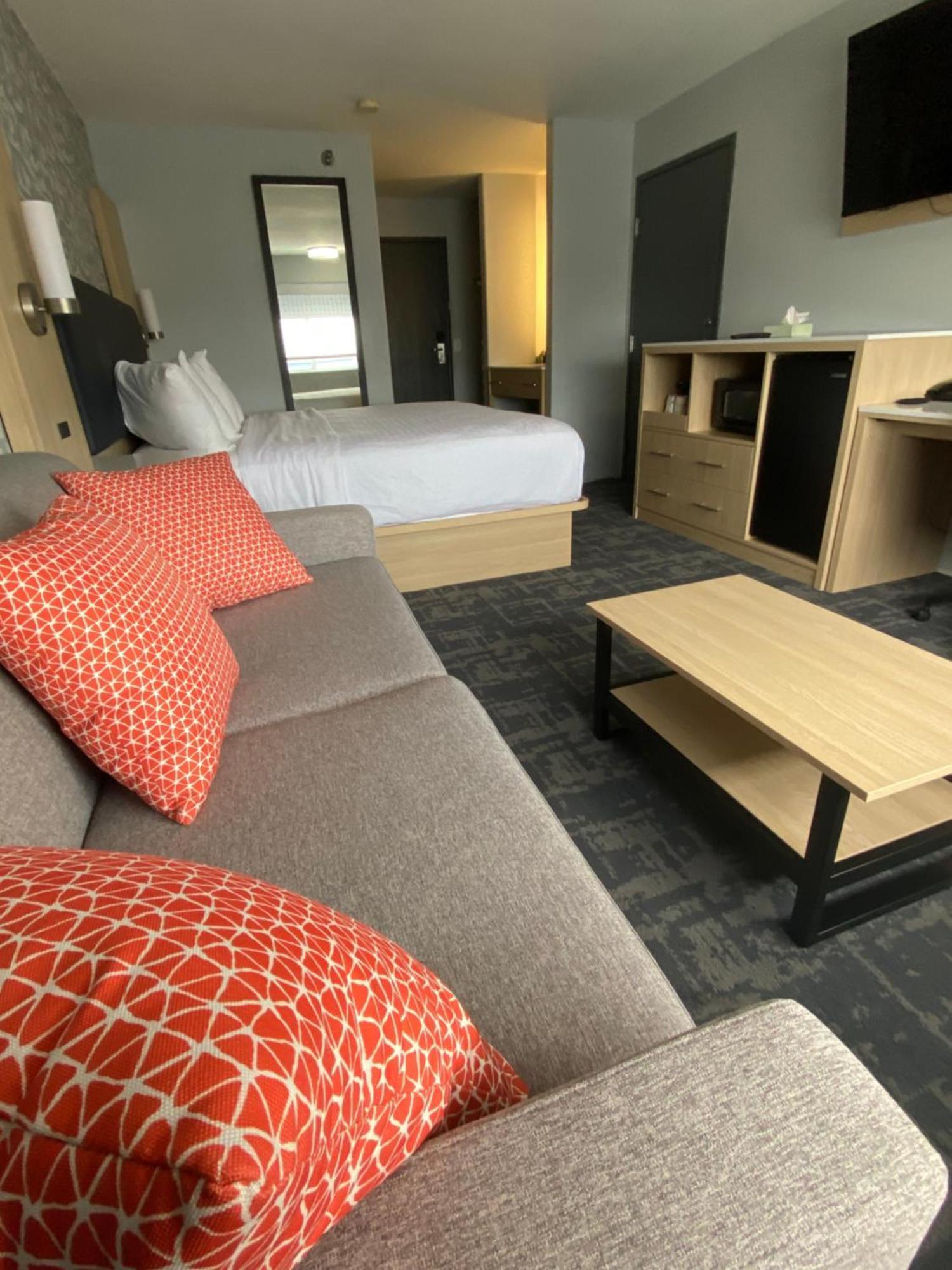 Best Western Montrose Inn エクステリア 写真