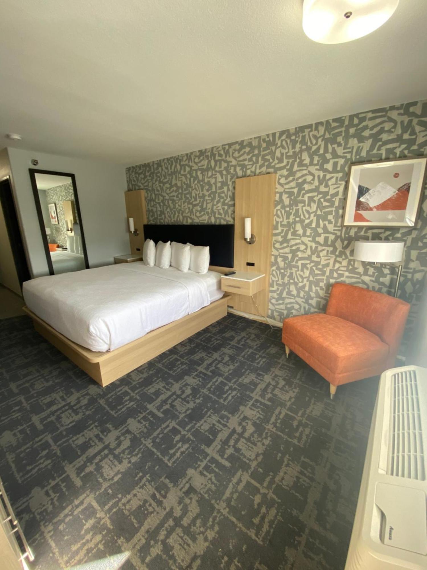Best Western Montrose Inn エクステリア 写真
