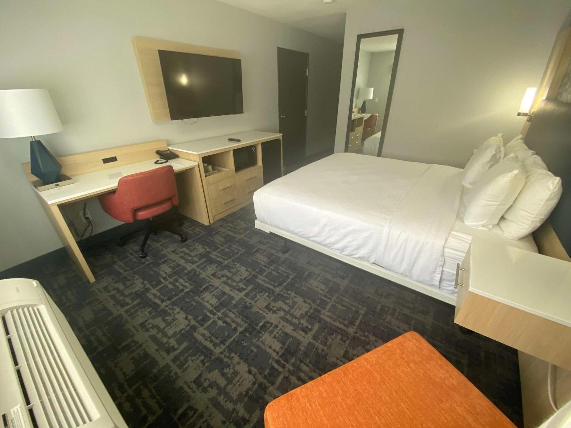 Best Western Montrose Inn エクステリア 写真
