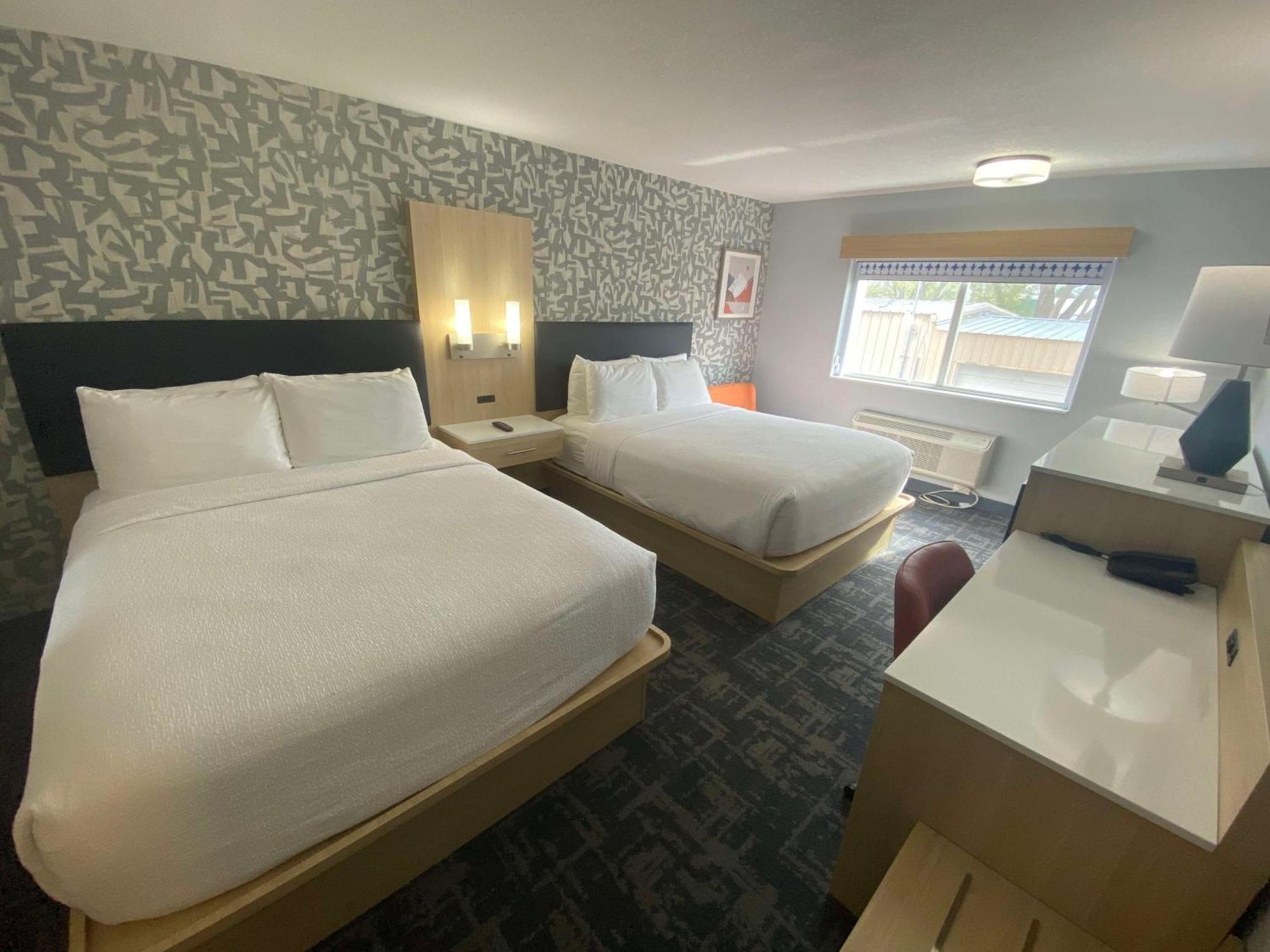 Best Western Montrose Inn エクステリア 写真