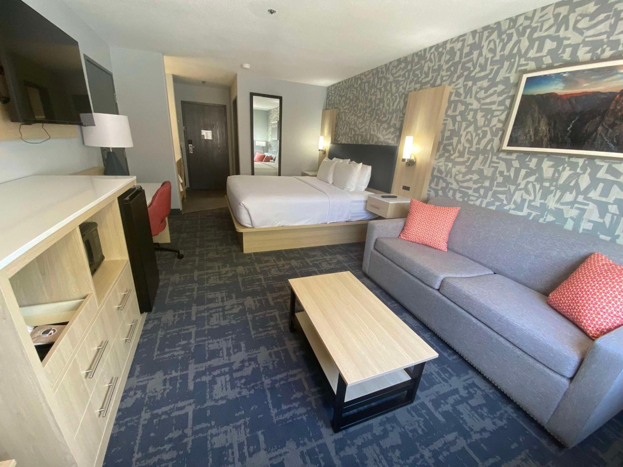 Best Western Montrose Inn エクステリア 写真
