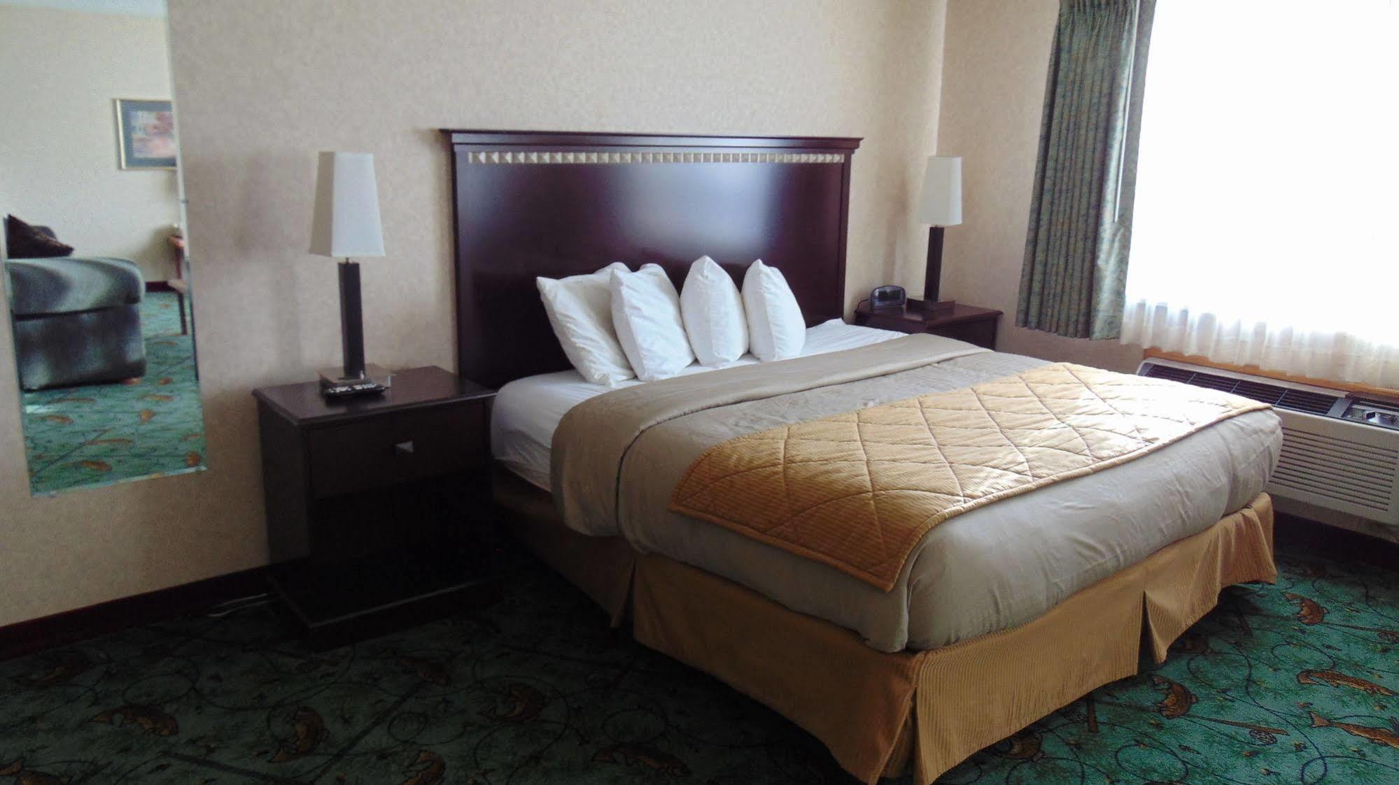 Best Western Montrose Inn エクステリア 写真