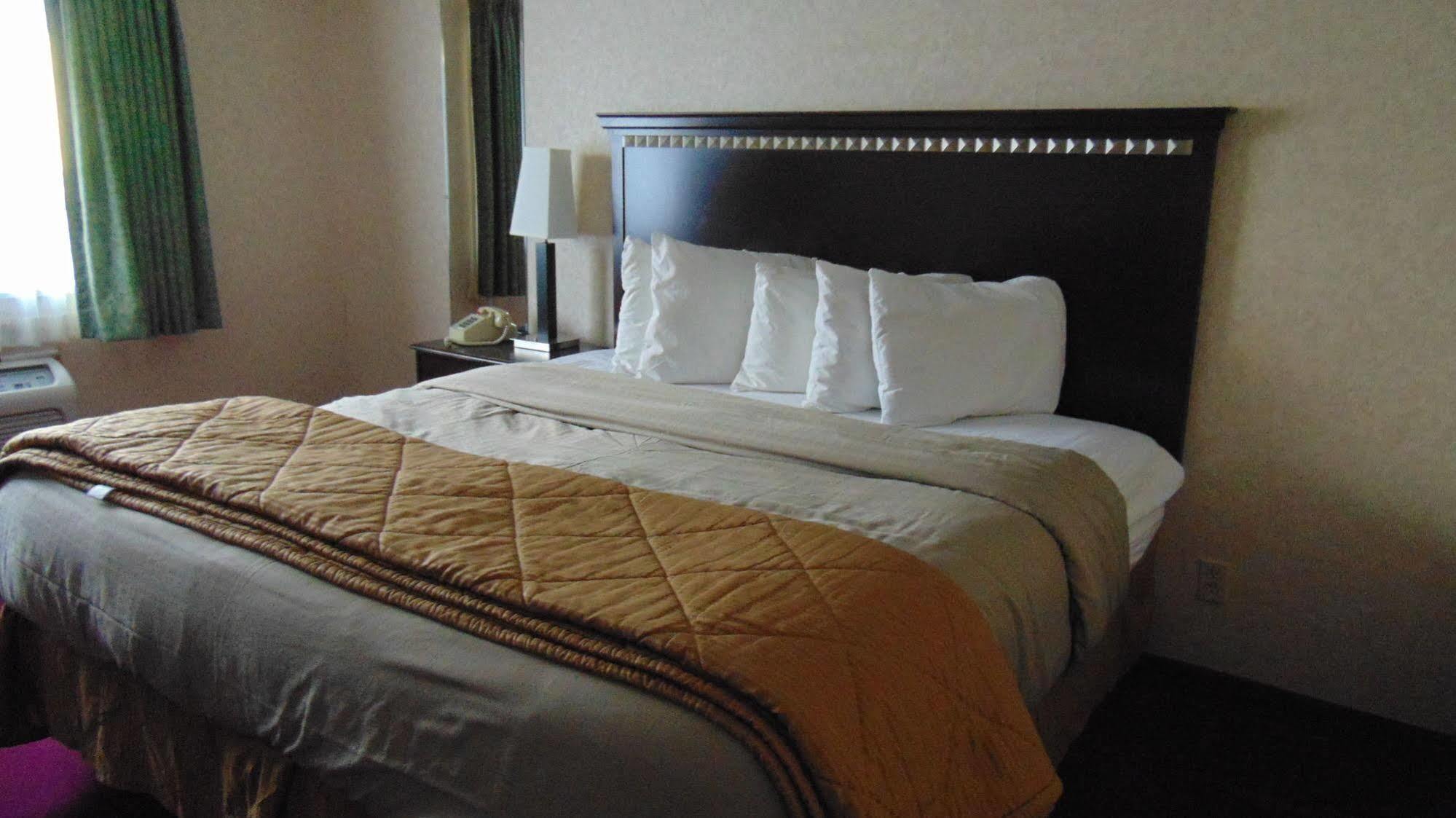 Best Western Montrose Inn エクステリア 写真